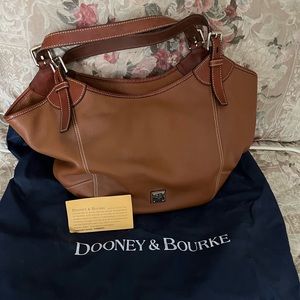 Dooney & Bourke Leather bag